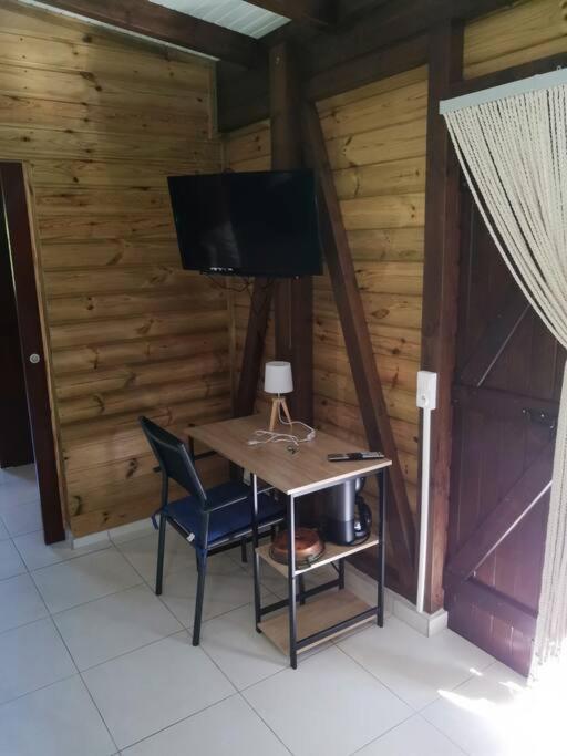 Blue Marlin Bungalow Neuf 4 Personnes Bouillante Exteriér fotografie